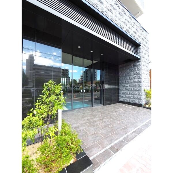 プレサンスロジェ森ノ宮の外観4枚目