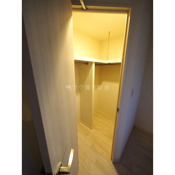 プレサンスロジェ森ノ宮の室内写真7枚目