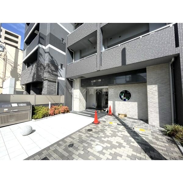 アバンティ南堀江ウエストの外観2枚目