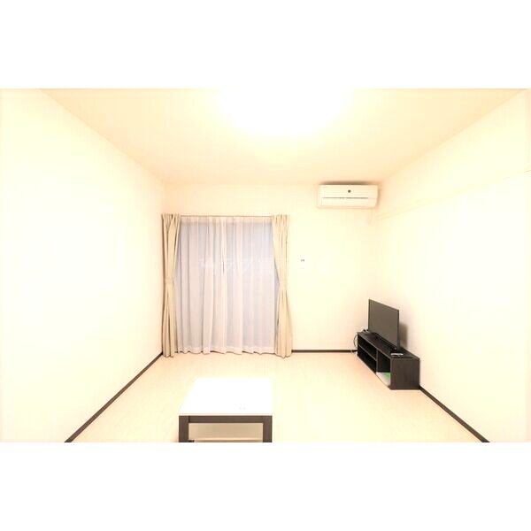 レオネクストミューズの室内写真4枚目