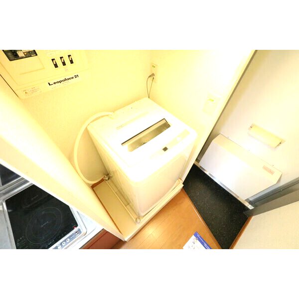 レオパレスサンメゾンの室内写真8枚目