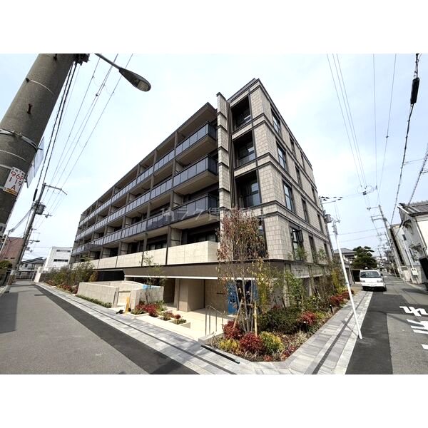 レジェイド帝塚山