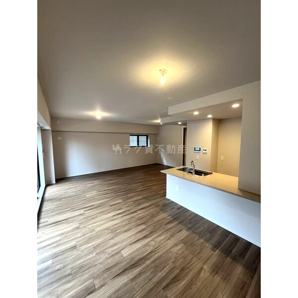 レジェイド帝塚山の室内写真2枚目