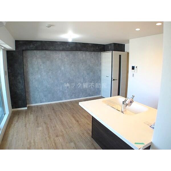 ゼクス九条の室内写真2枚目
