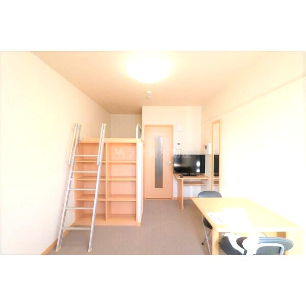 レオパレス西ノ京円町の室内写真4枚目