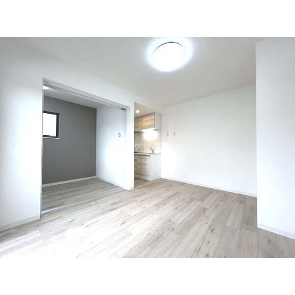 ココングランジュール川西小花 ☆フリーレント相談可能!の室内写真8枚目