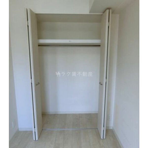 プレサンス難波ヴィータの室内写真5枚目