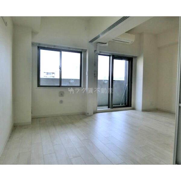 プレサンス難波ヴィータの室内写真9枚目