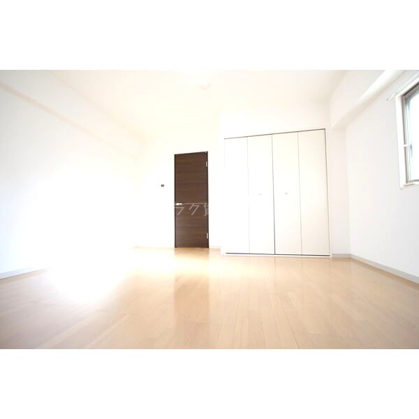 プライムコート新大阪の室内写真1枚目