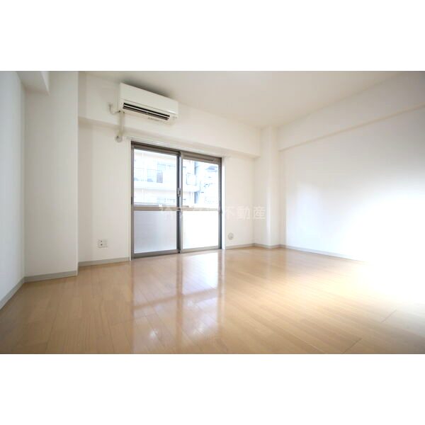 プライムコート新大阪の室内写真2枚目