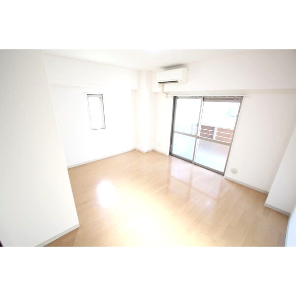 プライムコート新大阪の室内写真3枚目