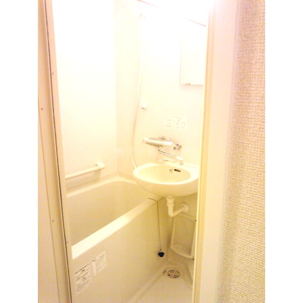 レオネクストシオンヒルズの室内写真6枚目