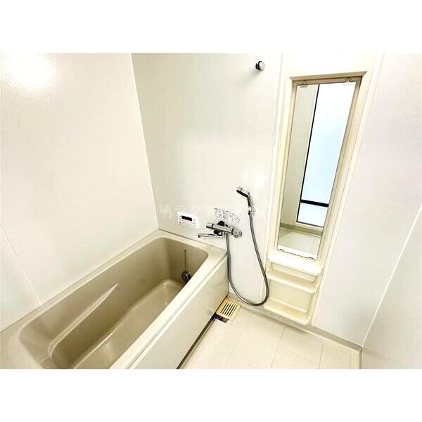 キャッスルコート飾磨弐番館の室内写真3枚目