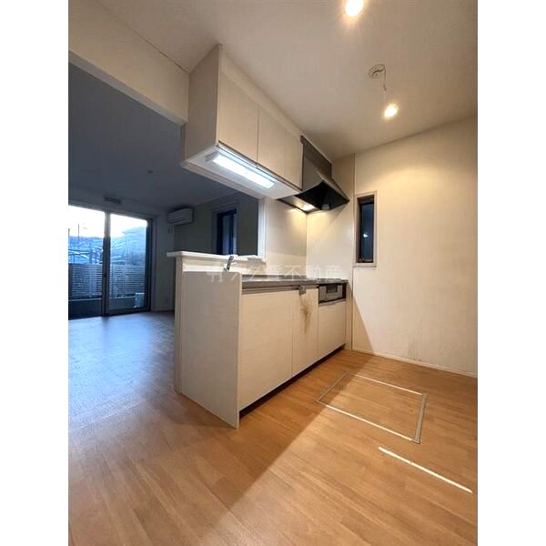 シャルム宝塚の室内写真1枚目