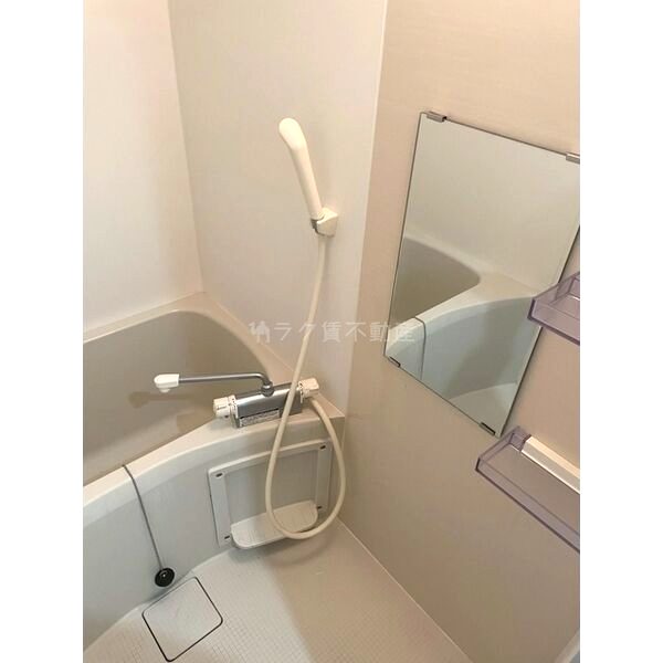 ES-Grande大阪福島の室内写真13枚目