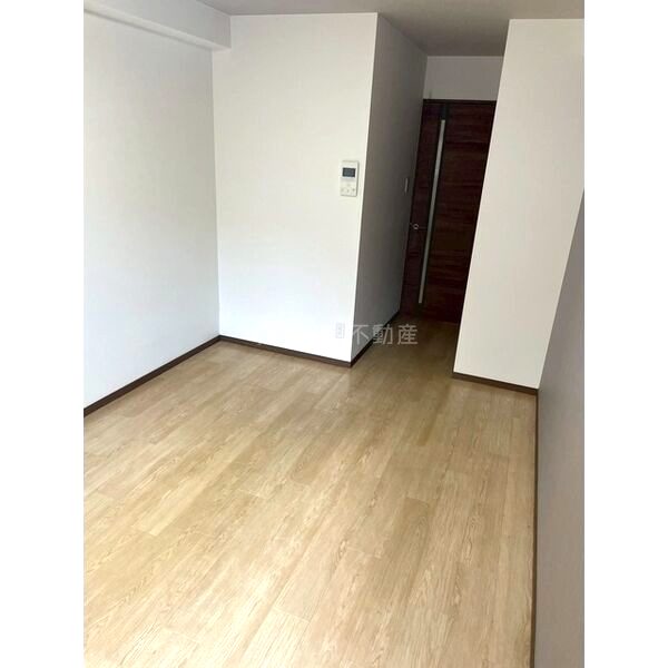 ES-Grande大阪福島の室内写真14枚目