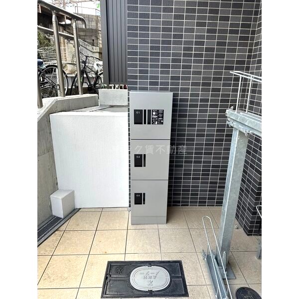 ヴィラナリー関目の外観2枚目