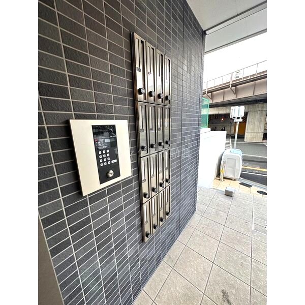 ヴィラナリー関目の外観3枚目