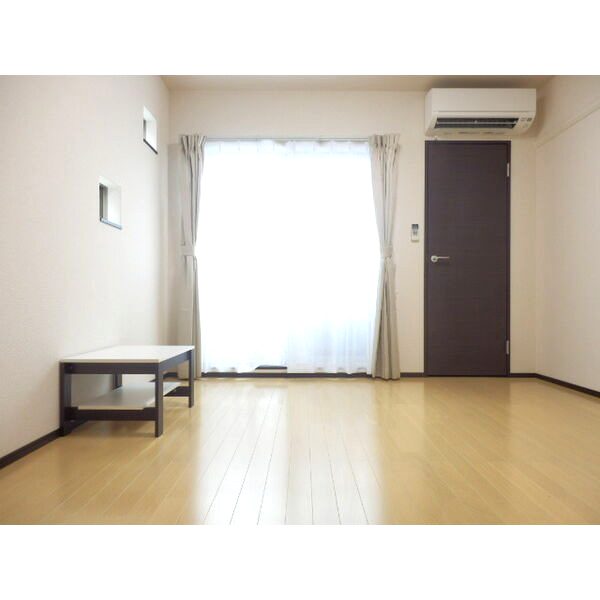 クレイノセディ今里の室内写真3枚目