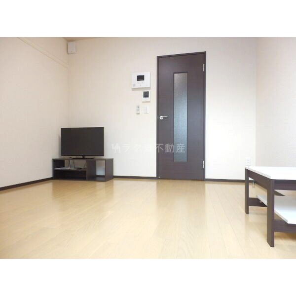 クレイノセディ今里の室内写真4枚目