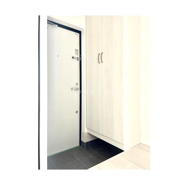 プレミアムスイート泉佐野の室内写真8枚目