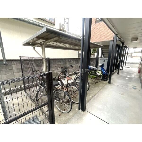 レオパレスシャルマン上の室内写真10枚目