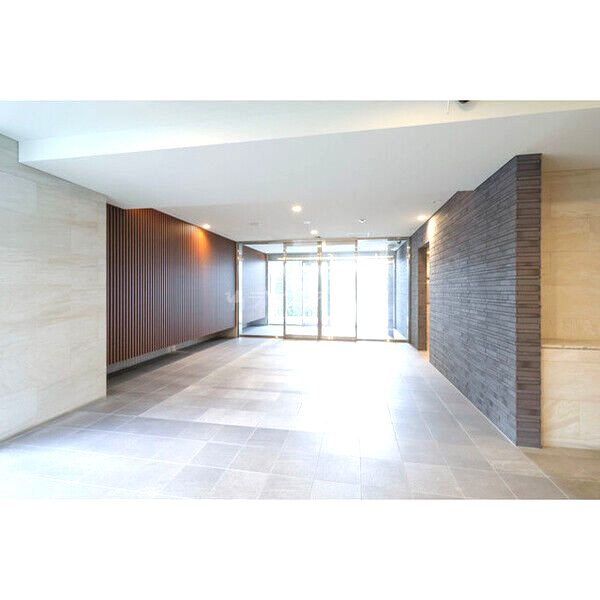 アドバンス大阪バレンシアの外観3枚目