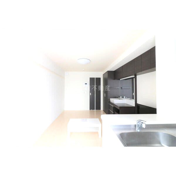 ミランダグランエスポワールの室内写真4枚目