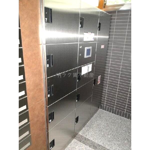 クリスタルグランツ京都高辻の外観3枚目