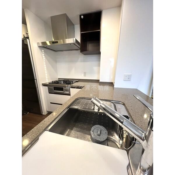 ブランズタワー大阪備後町の室内写真2枚目