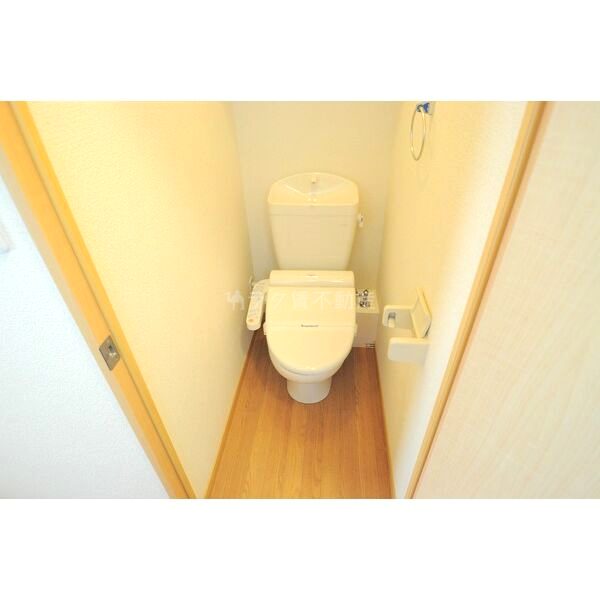 レオパレスイーズプレイスの室内写真9枚目