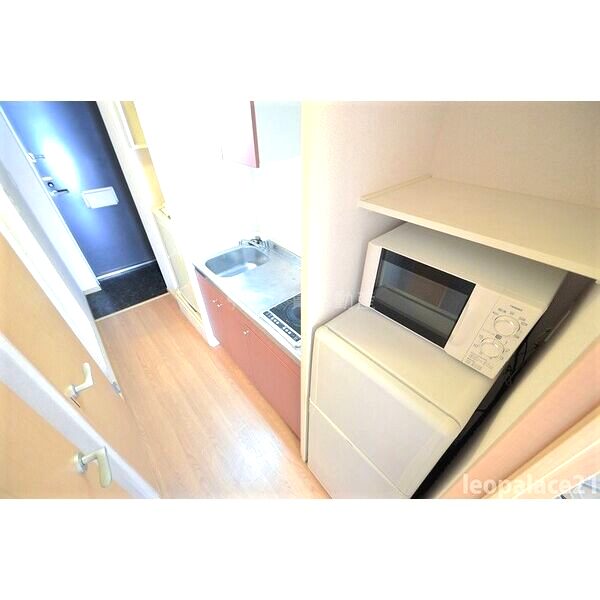 レオパレスイーズプレイスの室内写真18枚目