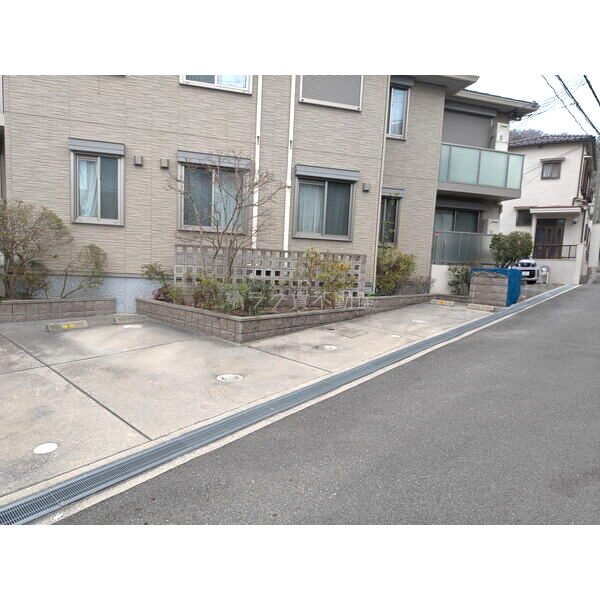 シャーメゾンしぶたにの外観6枚目