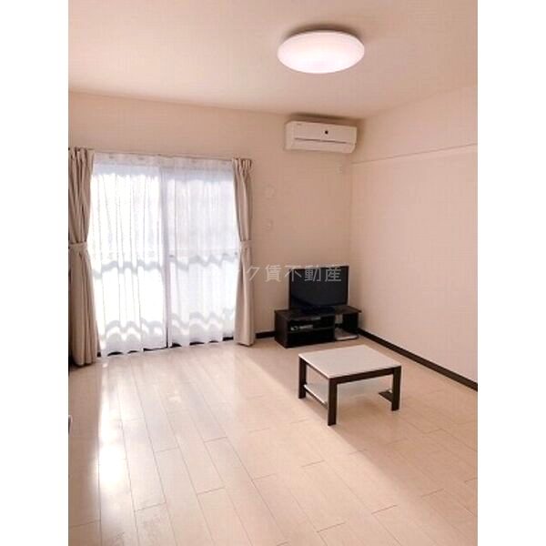 レオネクストリヴィエール武庫川の室内写真3枚目