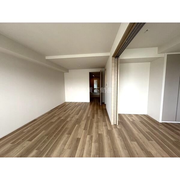 シエリアタワー千里中央の室内写真2枚目