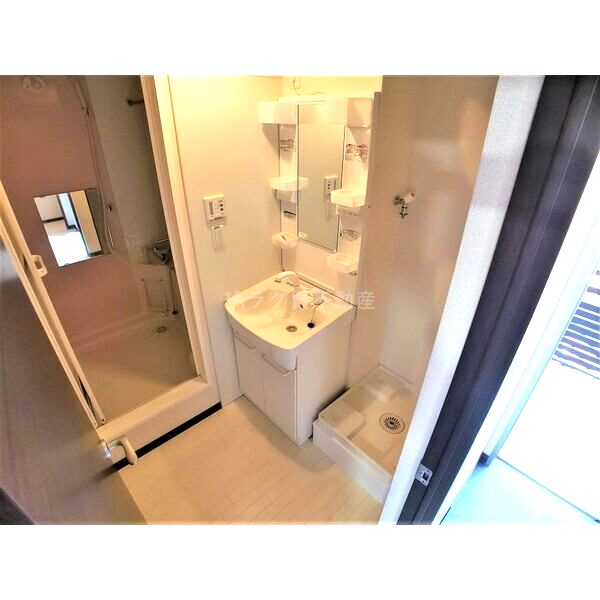 レオネクストエストIIの室内写真6枚目