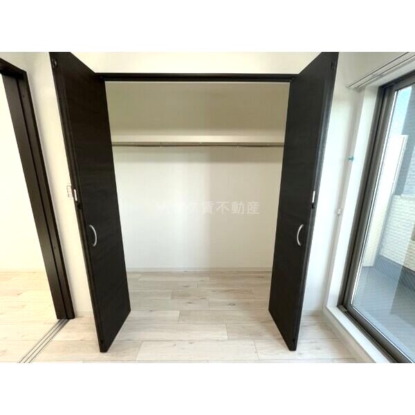 ジーメゾン伏見エルデの室内写真3枚目