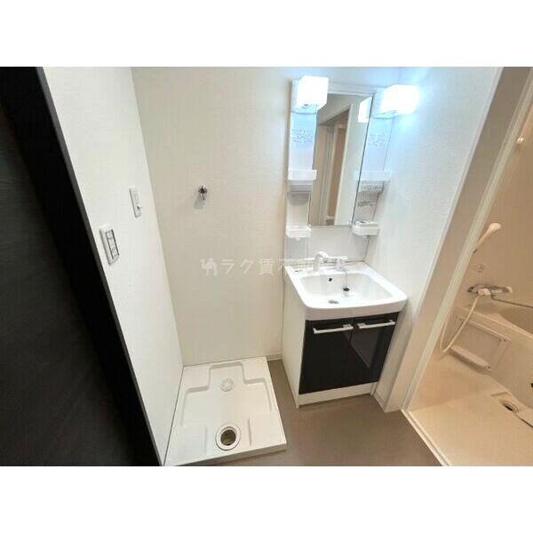 ジーメゾン伏見エルデの室内写真5枚目