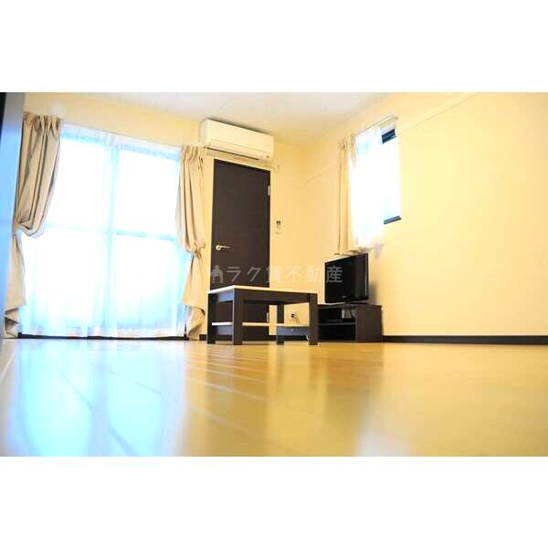 レオネクストオーク豊中の室内写真4枚目