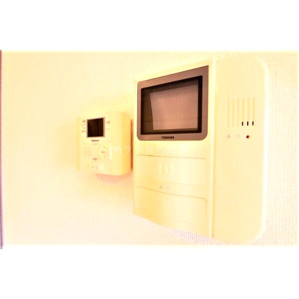 レオパレスハピネスNAWATEの室内写真6枚目