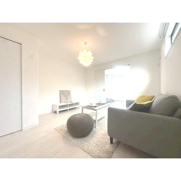 エテルナコート総持寺の外観8枚目