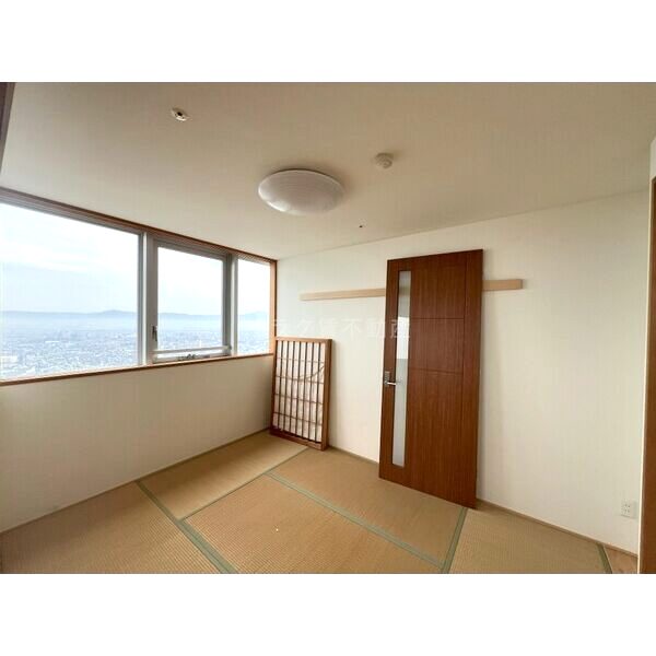 サンマークスだいにちルナタワーの室内写真4枚目