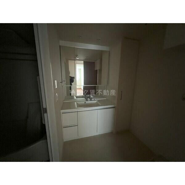 サンマークスだいにちルナタワーの室内写真8枚目