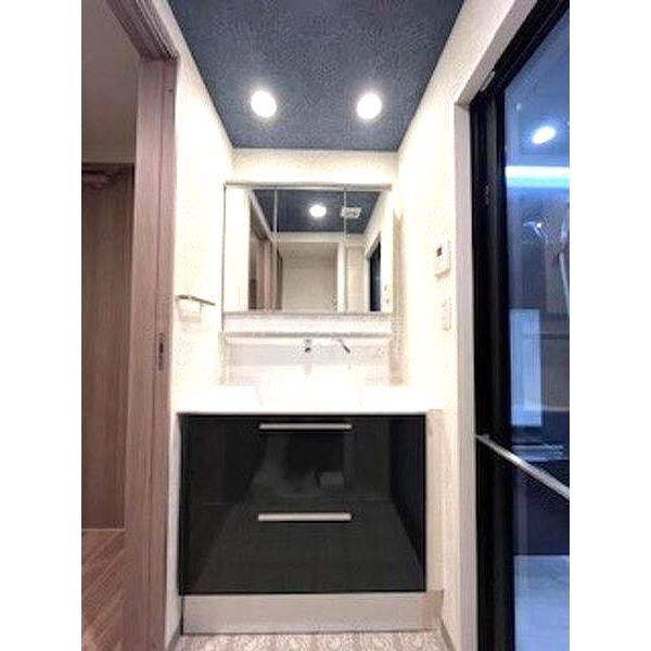 プレサンスレジェンド堺筋本町タワの室内写真4枚目