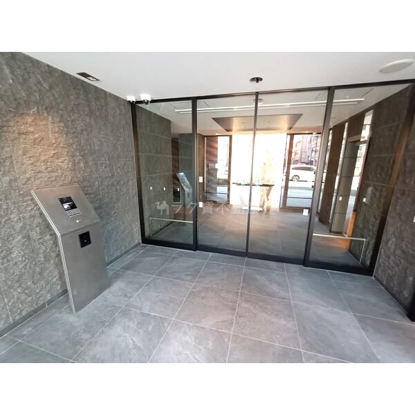 ローレルコート上本町5丁目の外観3枚目