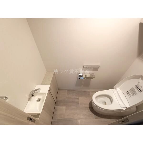 ローレルコート上本町5丁目の室内写真6枚目