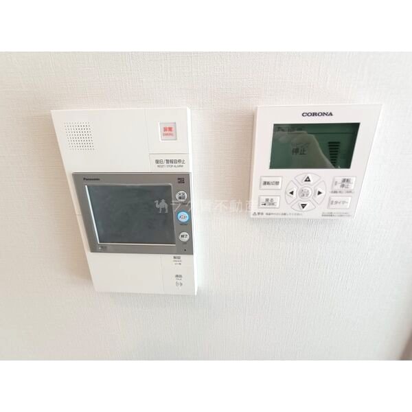 ローレルコート上本町5丁目の室内写真9枚目