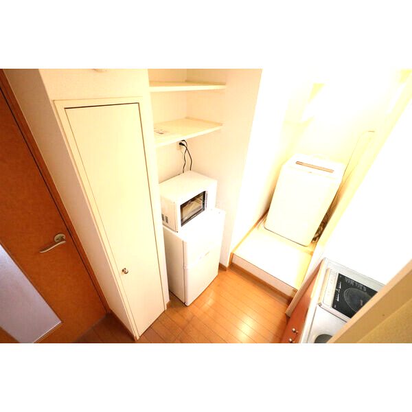 レオパレスI TO Uの室内写真8枚目