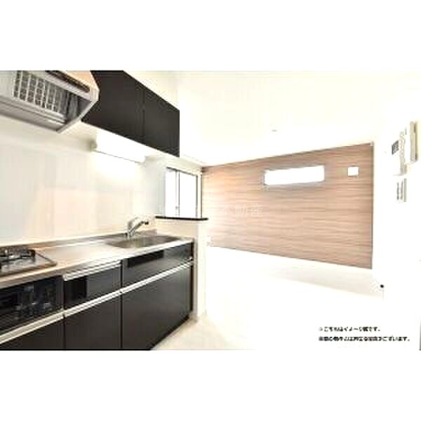 REGALEST西院の室内写真2枚目