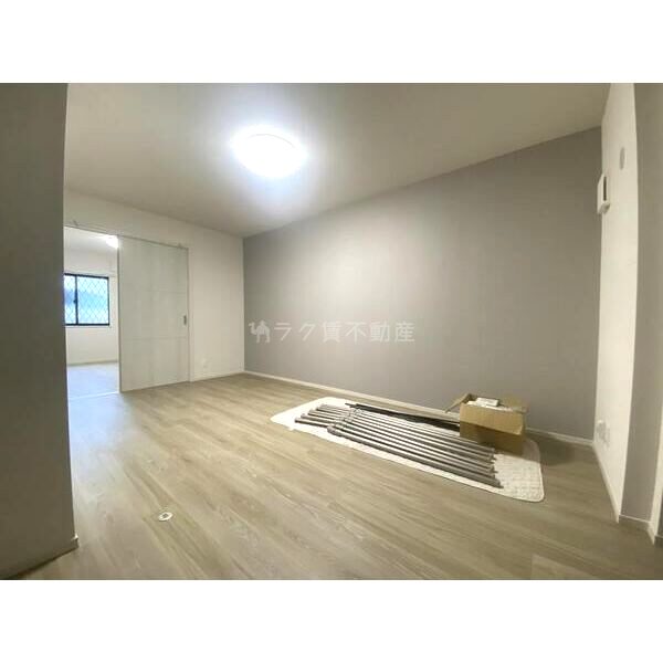 グラッドネス江坂の室内写真2枚目